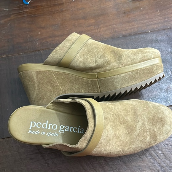 NWOT Pedro Garcia™ Fabia Clogs are something which you can wear with anything - Picture 1 of 3